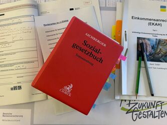 Studium bei der Rentenversicherung mit Sozialgesetzbuch Aichberger
