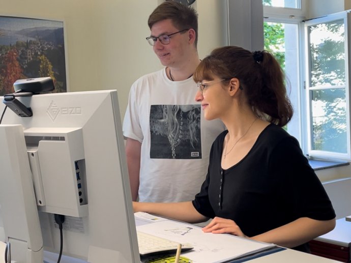 Mona im Praktikum bei der Deutschen Rentenversicherung